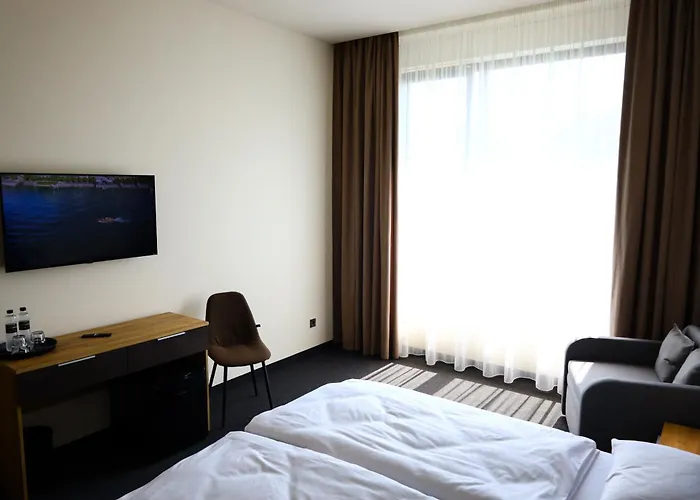 КарпатіяГотель